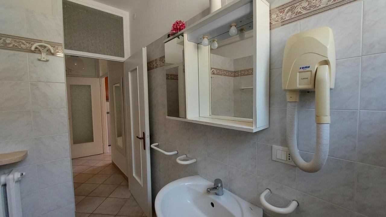 Narcisa Patio Apartment Бардолино Екстериор снимка